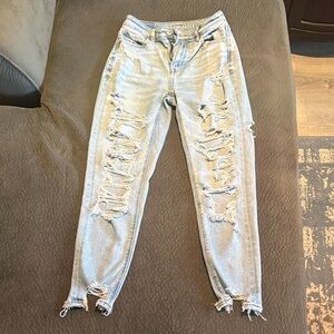 Distressed Light Blue American Eagle Jeans